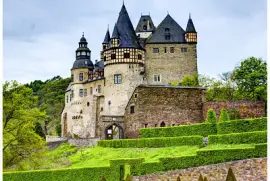 385- CASTILLO DE BURRESHEIN jigsaw puzzle
