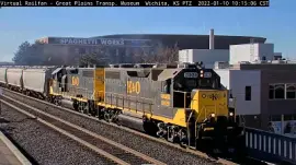 K O-3929, K O-3937 in the morning sunshine at Wichita,KS/USA
