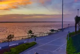 malecon del río