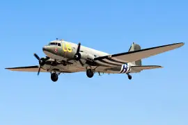 פאזל של Douglas C-47B Dakota