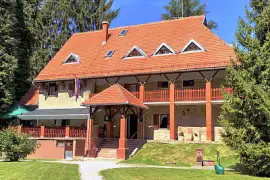 471.- CABAÑA FAMILIAR