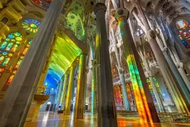 פאזל של Sagrada Familia-Gaudí