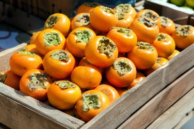 Persimmon Market Pile(grok)