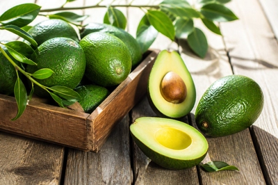 Sunny Table Avocado