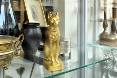 Egyptian Cat Figurine(grok)