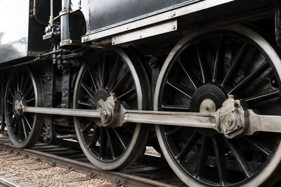 Steam Wheels Close(grok)