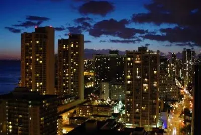 Honolulu à noite, Havaí, Estados Unidos