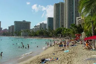 waikiki Strand