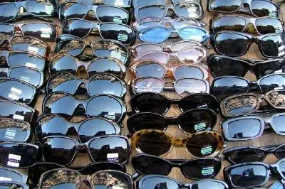 Lots of glasses jigsaw puzzle