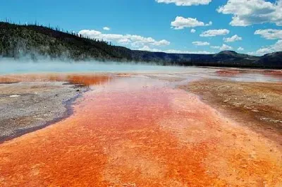 Grand Prismatic Spring at Yellowstone National Park jigsaw puzzle