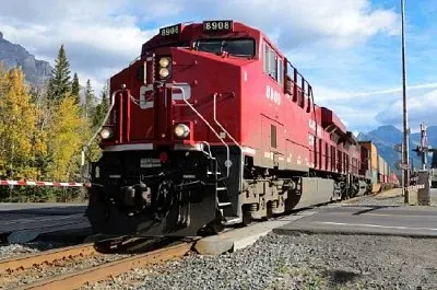 Tren de carga del Pacífico canadiense