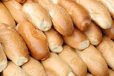 Petits pains de boulangerie