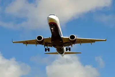 Avión 7
