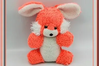 Lapin en peluche