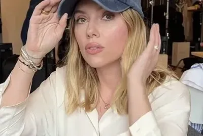 Scarlett Johansson jigsaw puzzle