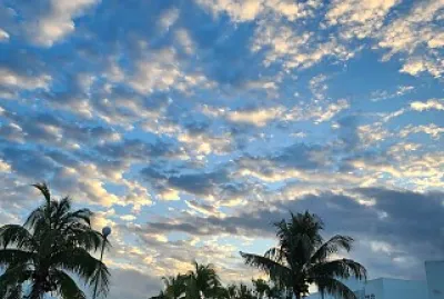 UN AMANECER EN MI CIDAD. CANCUN