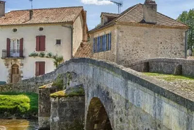 Village en Dordoña-FR