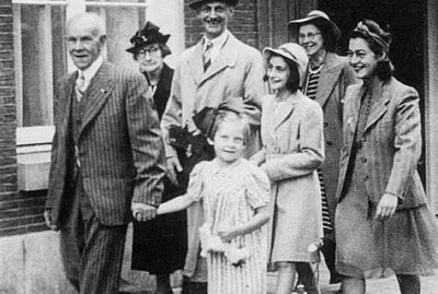 Resuelve y conoce más sobre está historia.
