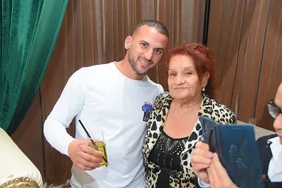 אחיני היקר ניסים ואמא