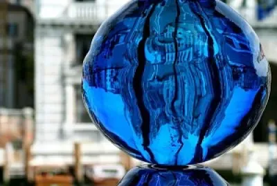 azul
