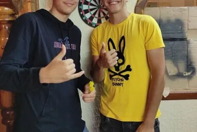 roberth y manu