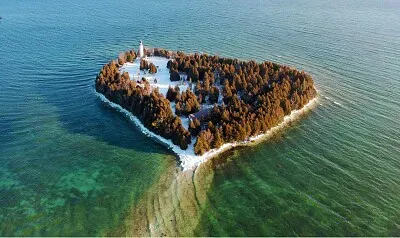 Isla Natural