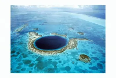 The Great Blue Hole - Belize