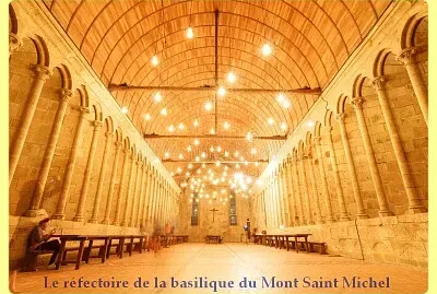 Le réfectoire de la basilique du Mont Saint Michel