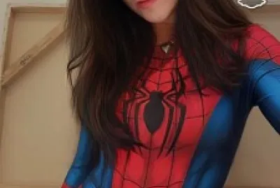 mujer araña