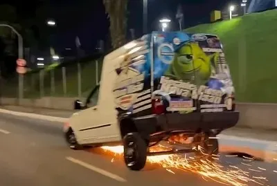 caminhao arqueado jigsaw puzzle