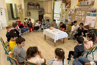 פאזל של קבלת שבת גן מגדים