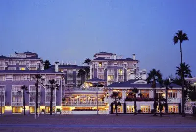 Beach Front Luxury Hotel-Santa Monica