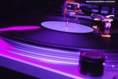 Awesome Record Player jigsaw puzzle