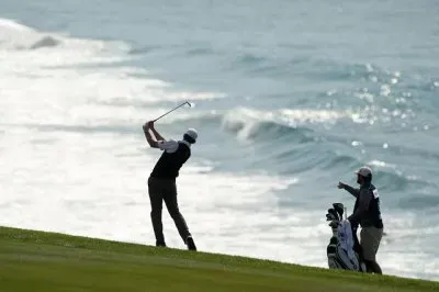 Pebble Beach Golf Links-Pebble Beach jigsaw puzzle