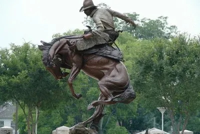 Statue in Georgia