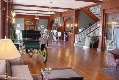 Stanley Hotel jigsaw puzzle