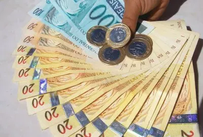 dinheiro (1) jigsaw puzzle