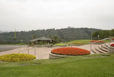 Jardim circular do Solo Sagrado