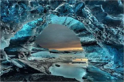 פאזל של crystal grotto