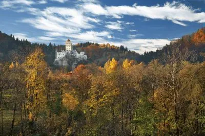 castle in autumn jigsaw puzzle