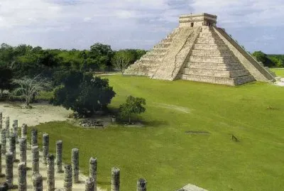 ChichÃ©n ItzÃ¡ jigsaw puzzle