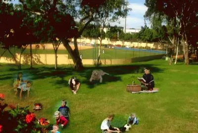 en el club jigsaw puzzle