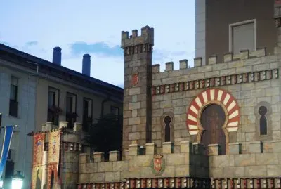 castillo embajadas