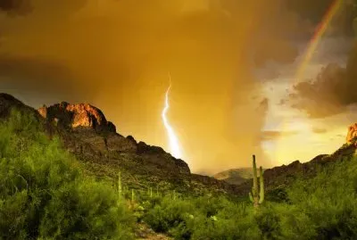 superstition mountains
