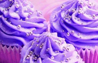 פאזל של Glitter and Beads on Cupcakes