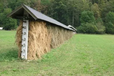 hay in drying rack