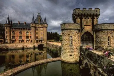 La Clayette, Burgandy, France jigsaw puzzle