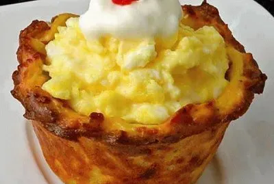 breakfast cupcake