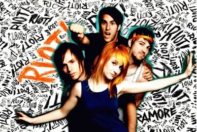 PARAMORE RIOT