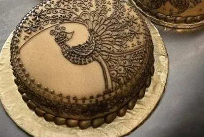 peacock cake